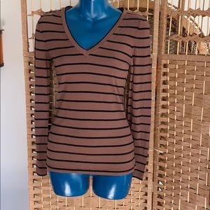 Long sleeve striped brown T-shirt